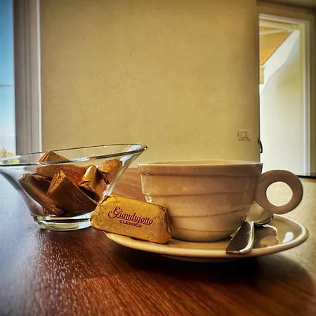 Apartamento Gianduja - Attico Con Terrazzo